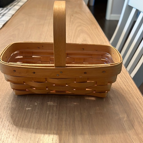 Longaberger Basket - Picture 1 of 3